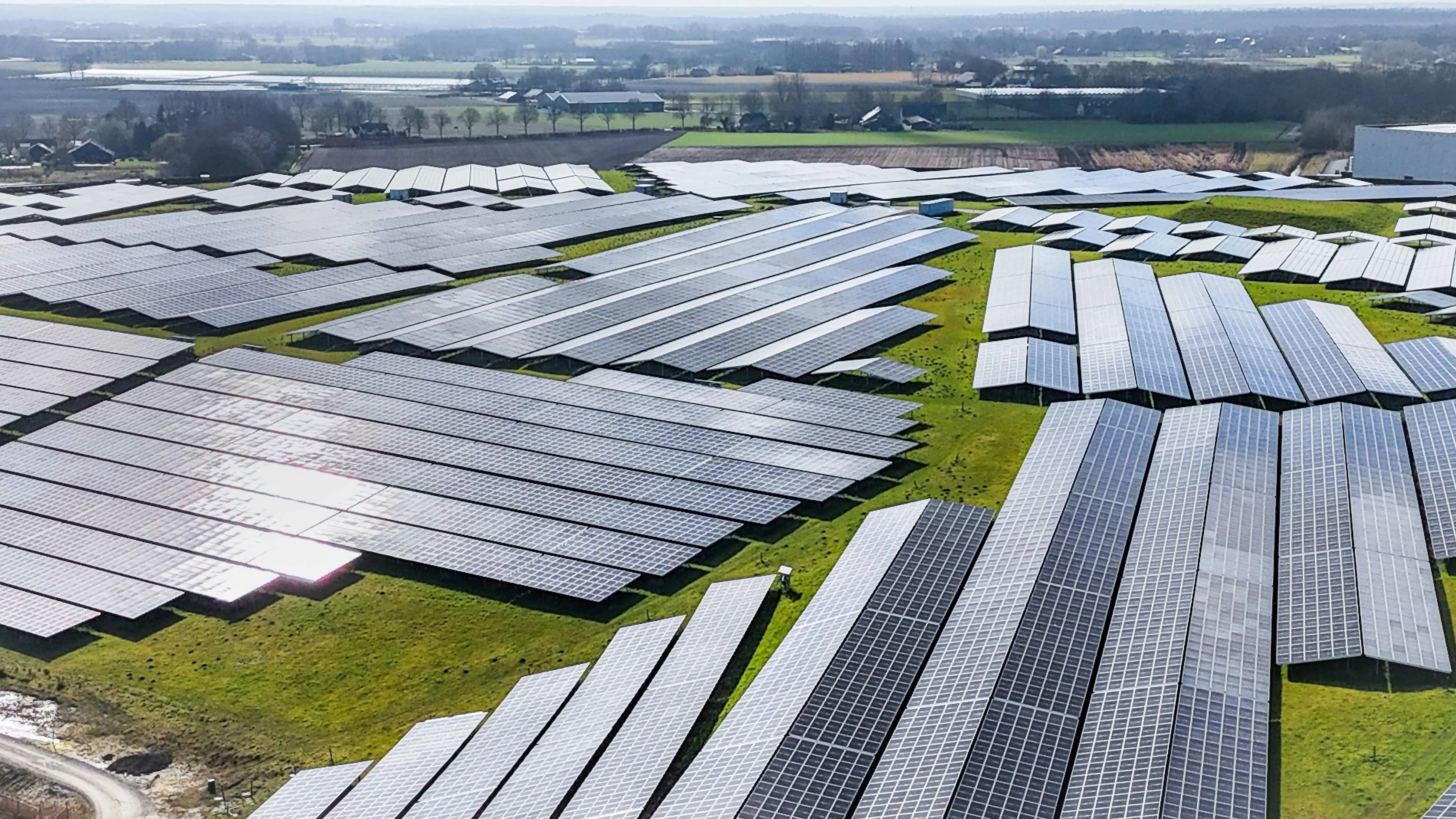 Zonnepark in het agrarische buitengebied